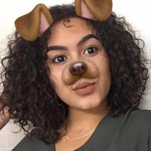 Meet your Posher, Karla